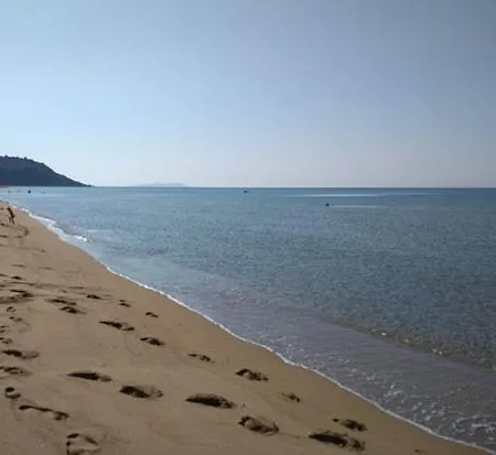 Bed and Breakfast Olive House Μαραθιάς